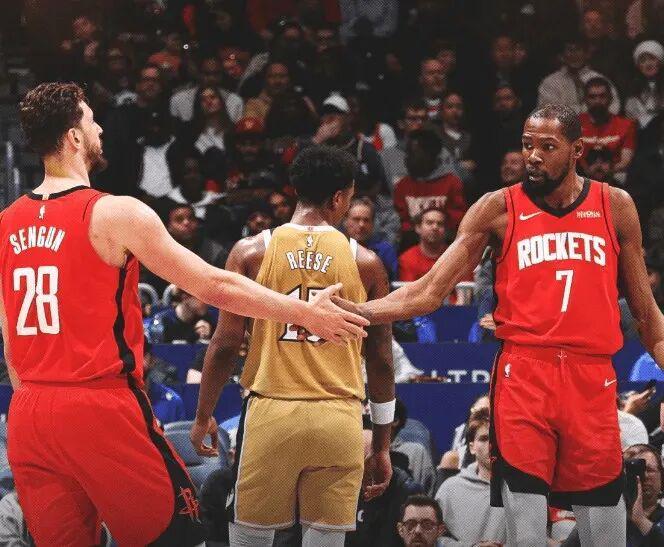 开云体育官网-打架驱逐！0+0+0+0也一样驱逐