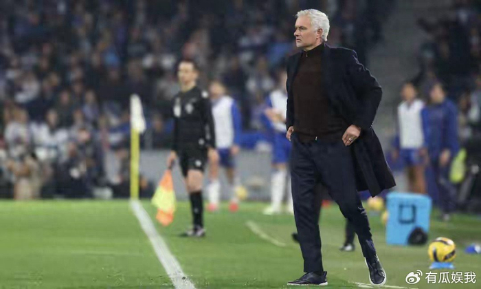 kaiyun-穆帅三度折戟“养老前腰”，本菲卡千万欧元买来“体系炸弹”|何塞·穆里尼奥|本菲卡足球俱乐部|拉法-席尔瓦|佩莱格里尼|穆里尼奥_新浪体育_新浪新闻