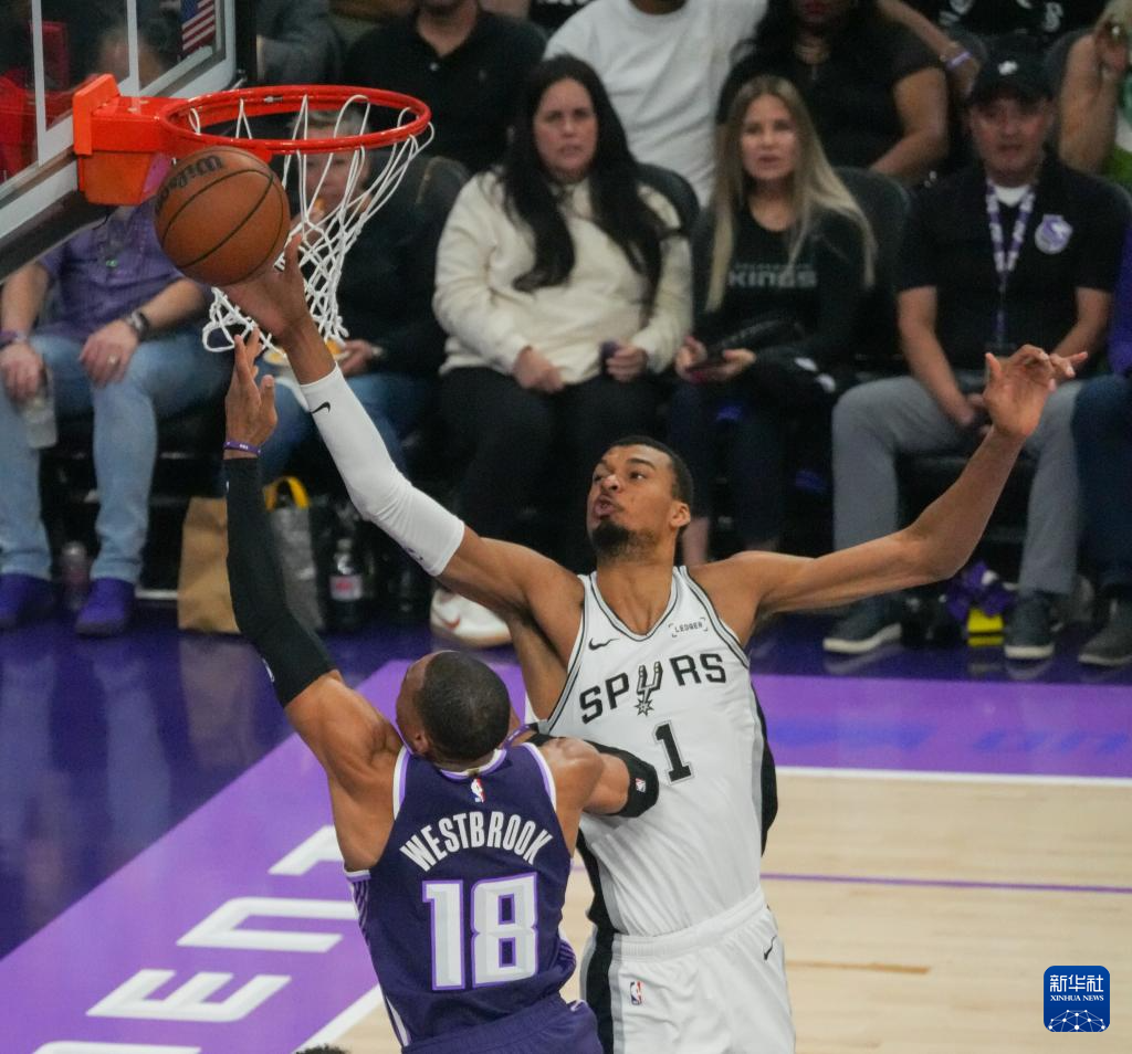 开云体育官网-老对手续新篇！NBA总决赛4日打响，马刺与尼克斯上演终极对决